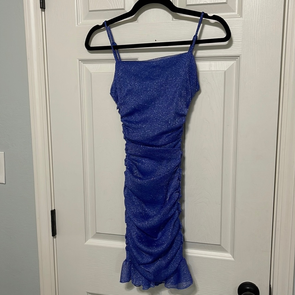 Super stretchy, super cute dress